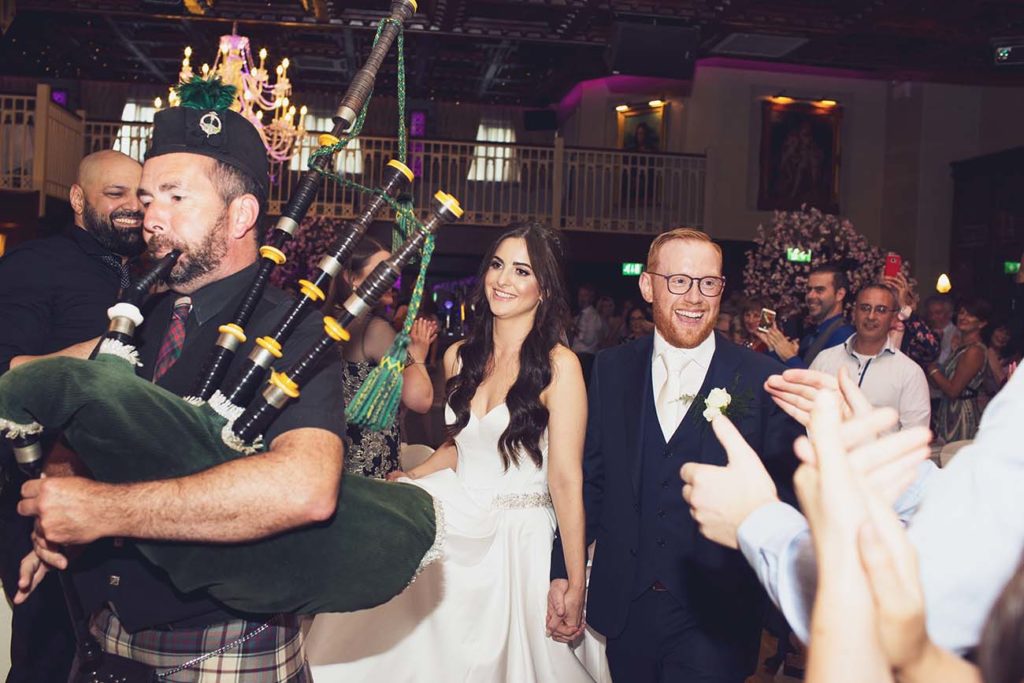 17 wedding tips Make an entrance